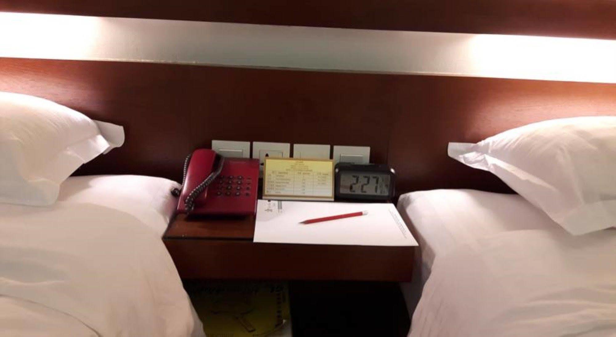 City Star Hotel Yangon Extérieur photo