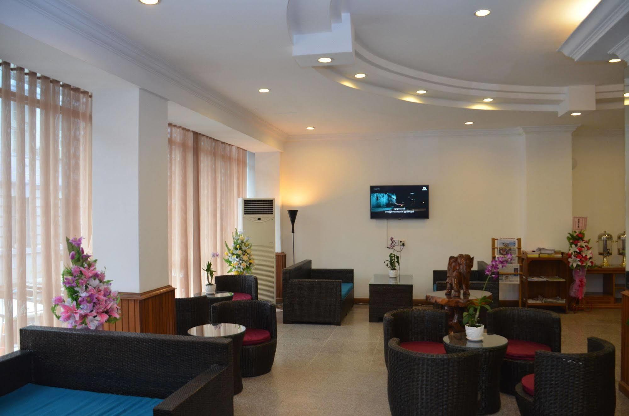 City Star Hotel Yangon Extérieur photo