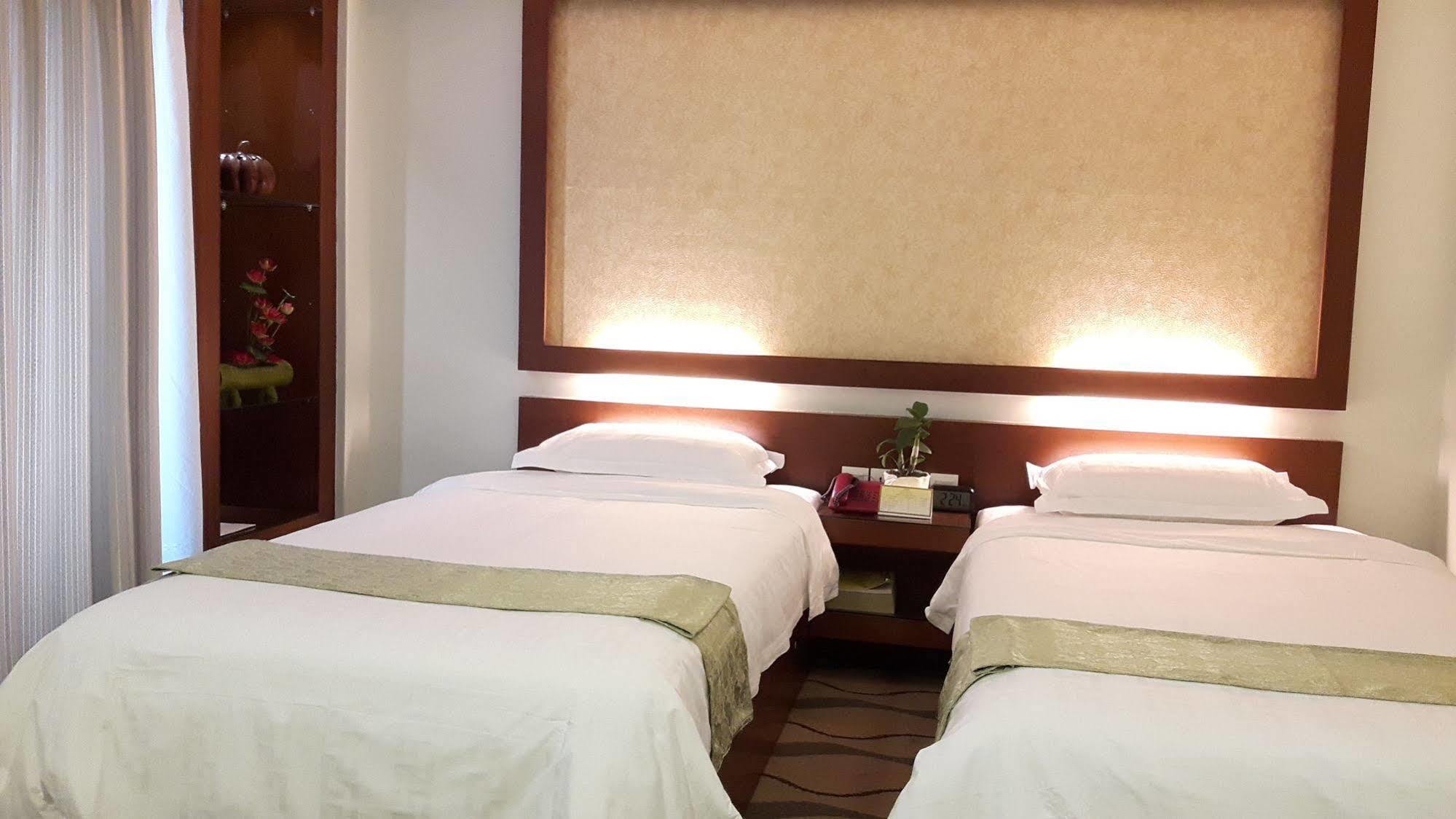 City Star Hotel Yangon Extérieur photo